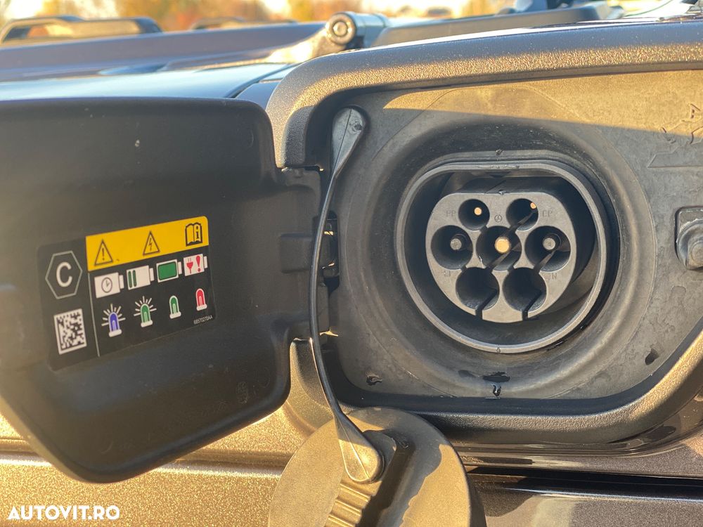 Jeep Wrangler 2.0 4xe AT8 PHEV Rubicon - 13