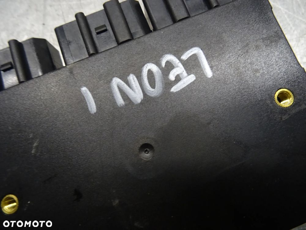 SEAT LEON I 1.6B MODUŁ KOMFORTU 1C0959799E - 4