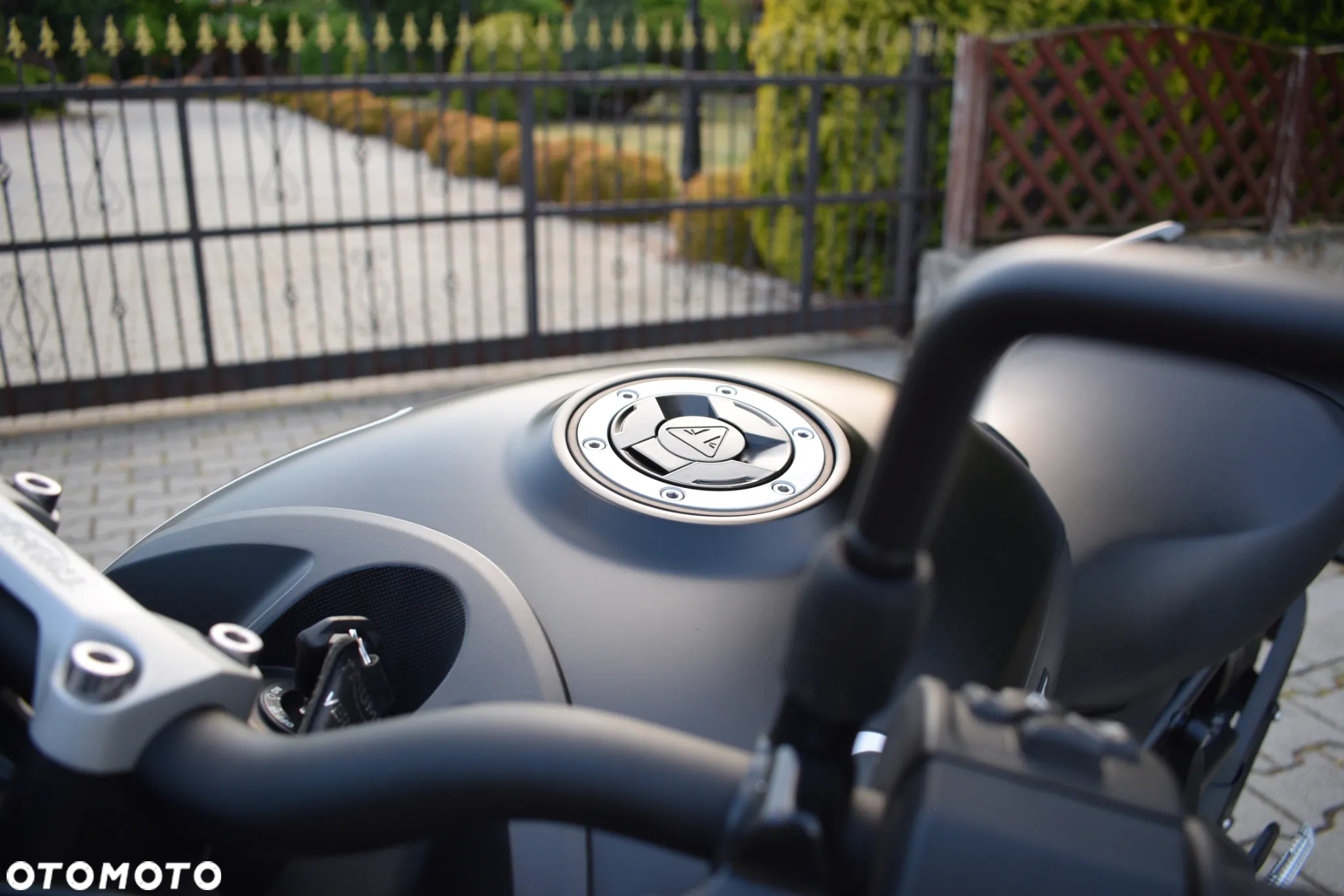 Triumph Trident - 27