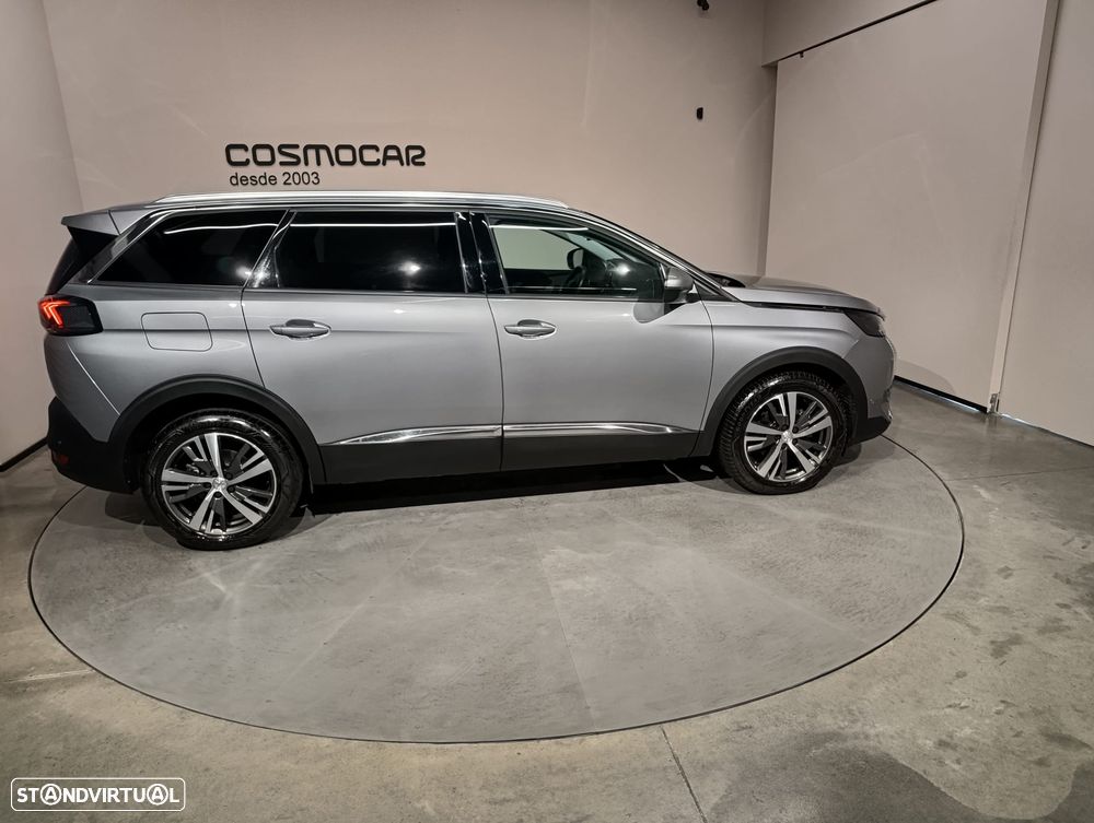 Peugeot 5008 - 5