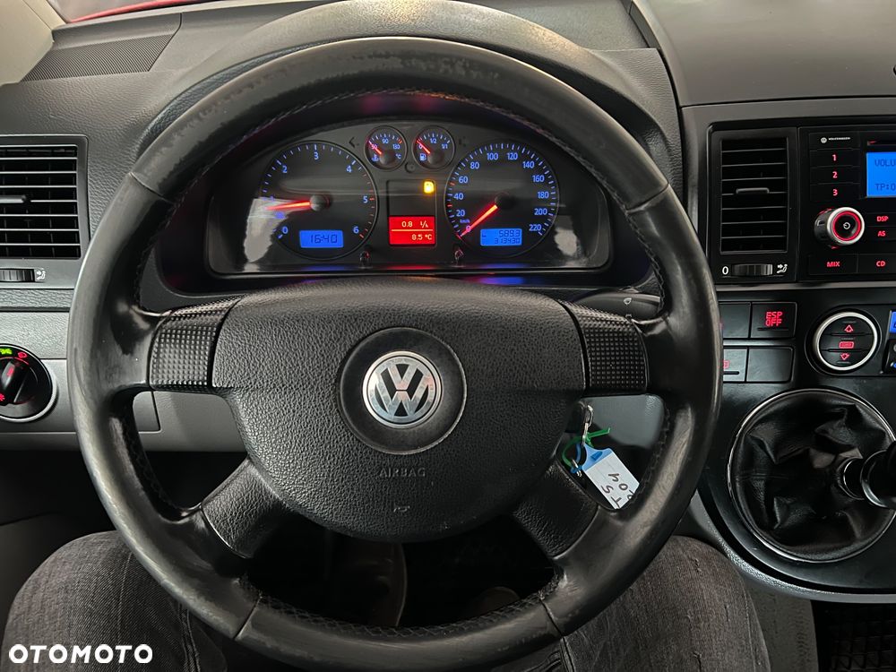 Volkswagen Multivan L1 Business - 28