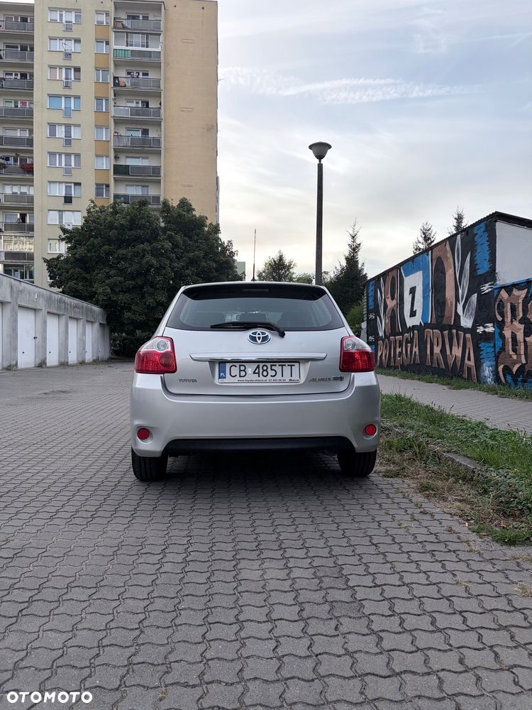 Toyota Auris - 5
