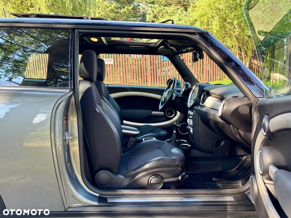 MINI Cooper S Standard - 30