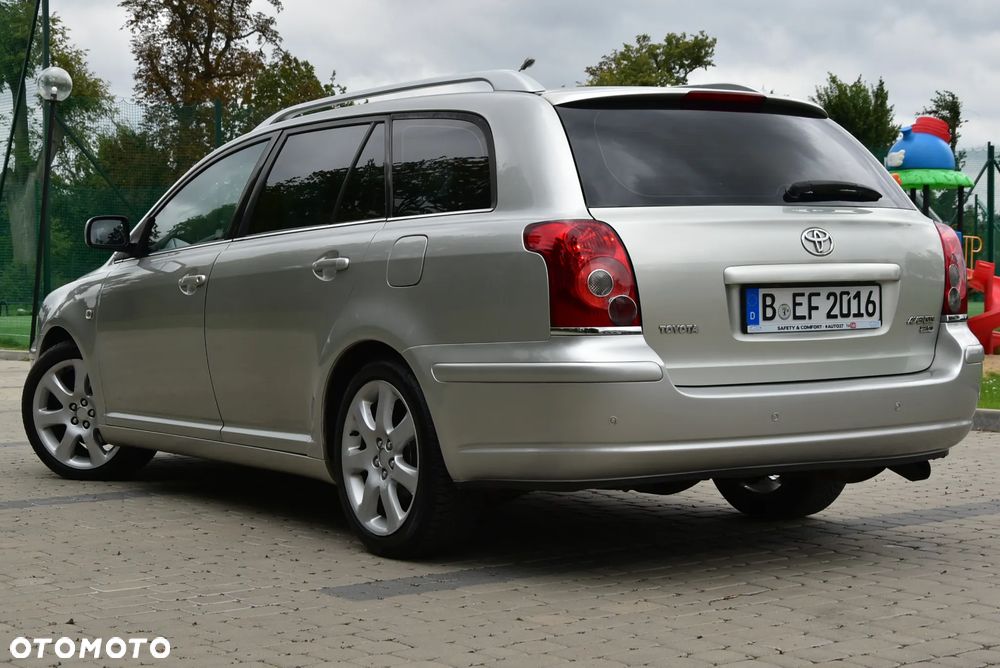Toyota Avensis 2.0 VVT-i Automatik Executive - 6