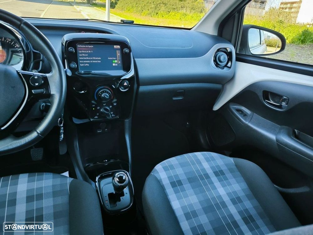 Peugeot 108 1.0 VTi Allure ETG5 - 19