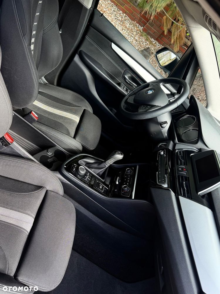 BMW Seria 2 218i Sport Line - 16
