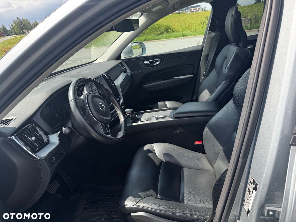Volvo XC 60 T6 AWD Geartronic Inscription - 26