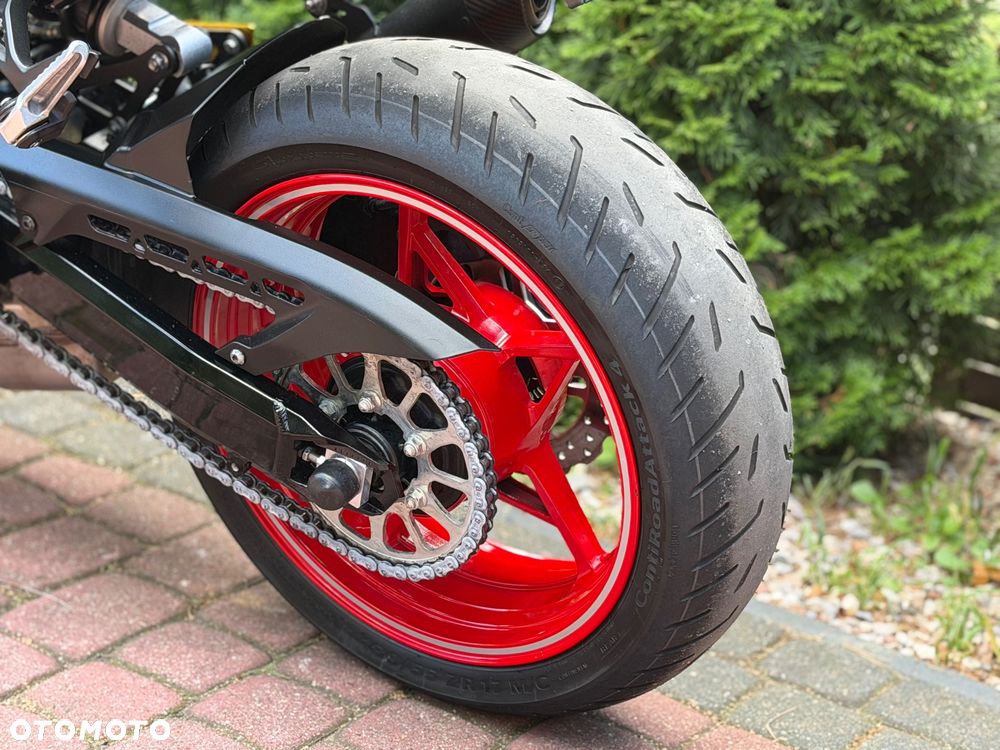 Kawasaki Z 900 - 21