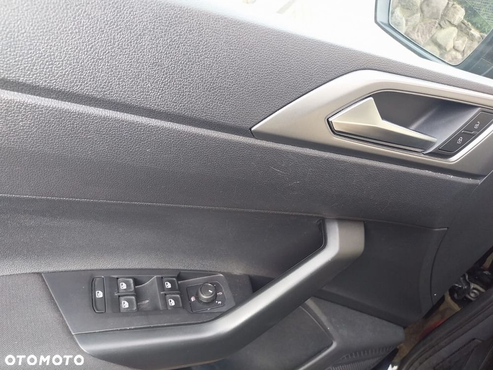 Volkswagen Polo - 20