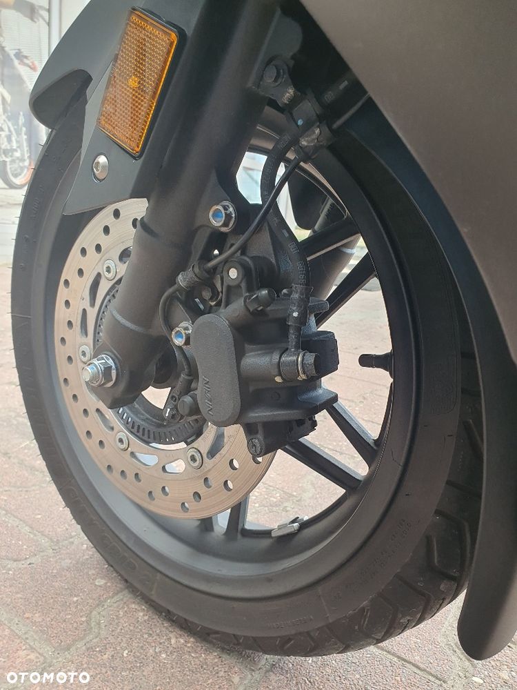 Honda NSS - 38