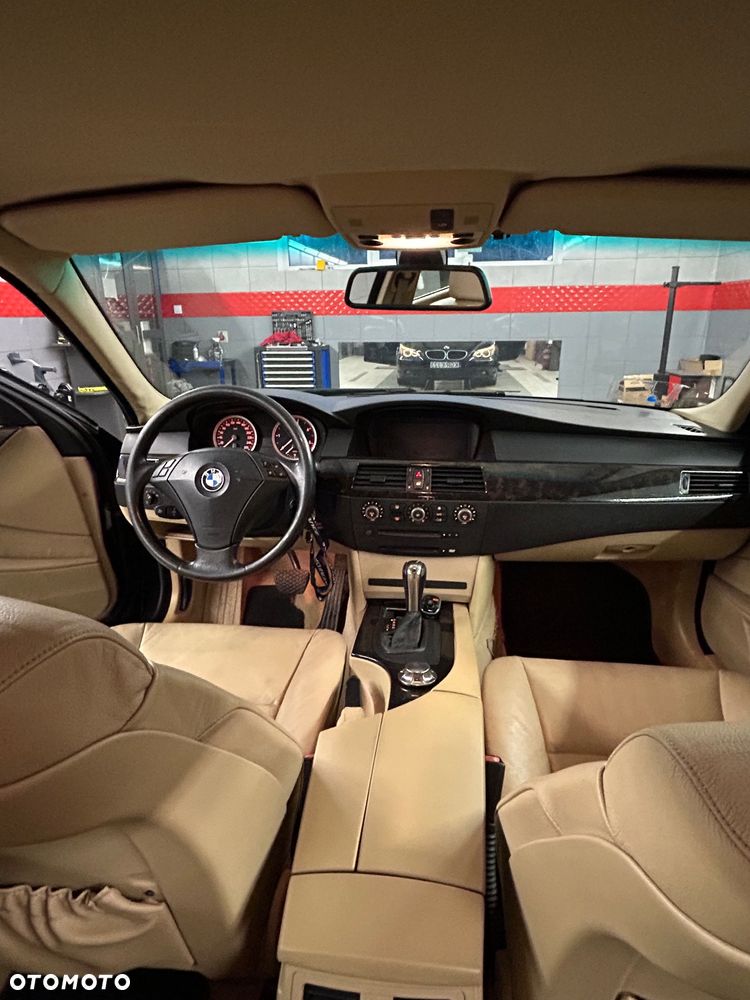 BMW Seria 5 - 30