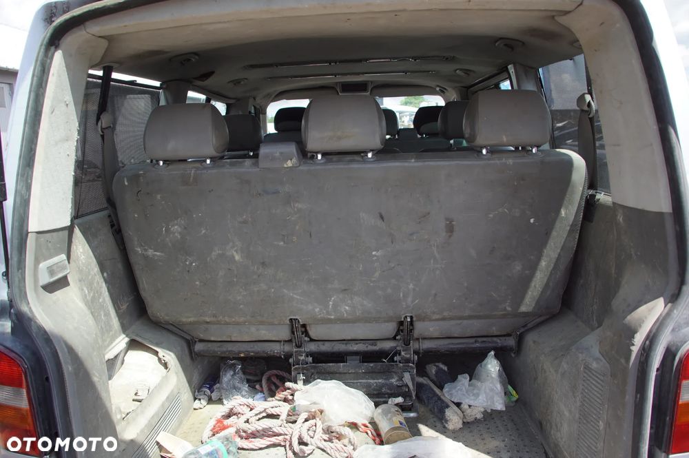 Auto na części 692324777 transporter T5 caravelle 1.9 TDI AXB skrzynia FJL lakier la7w ćwiartka drzwi zderzak maska lampa silnik skrzynia wtryskiwacz felga amortyzator fotele skup aut złomowanie kasacja szrot złomowisko skup aut - 7