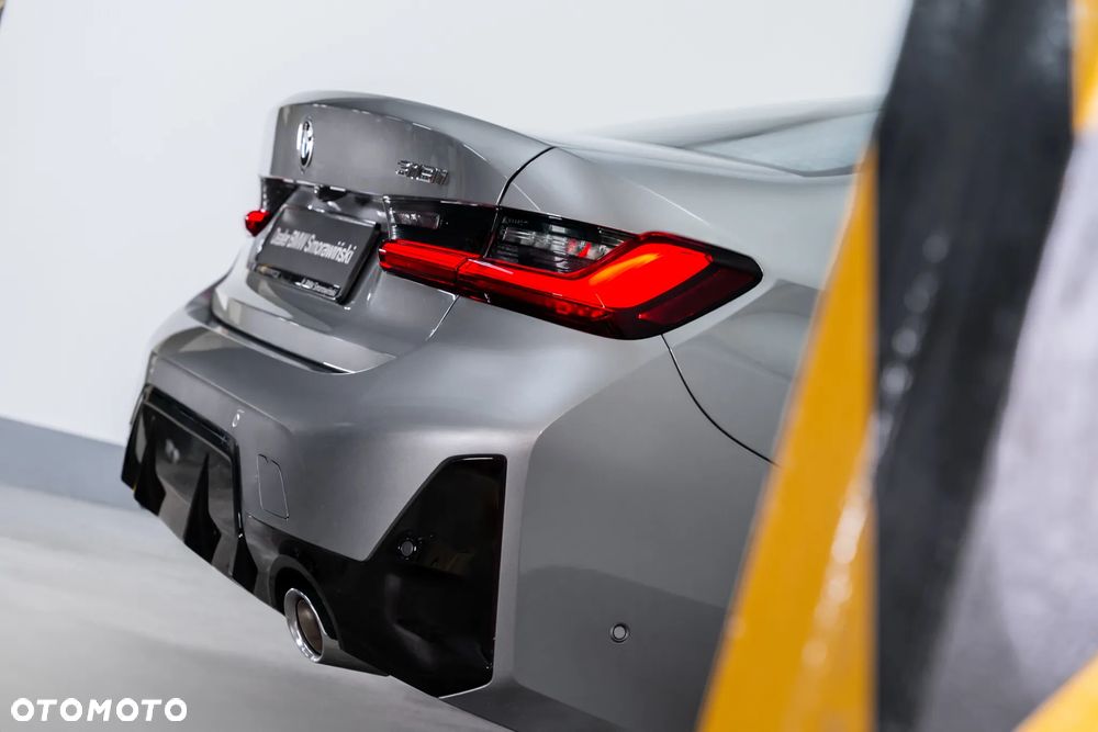 BMW Seria 3 318i M Sport - 17