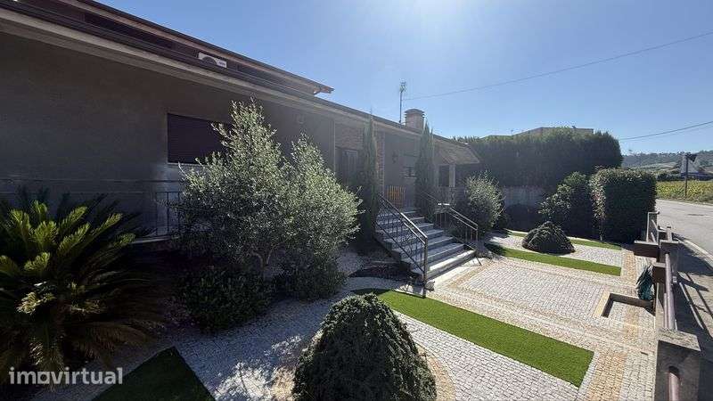 Casa para viver e alugar - Grande imagem: 4/11