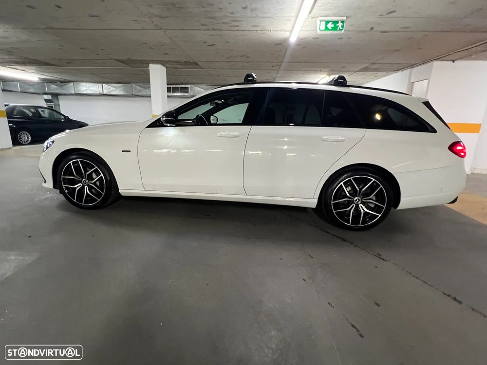 Mercedes-Benz E 300 Bluetec Hybrid Avantgarde - 4