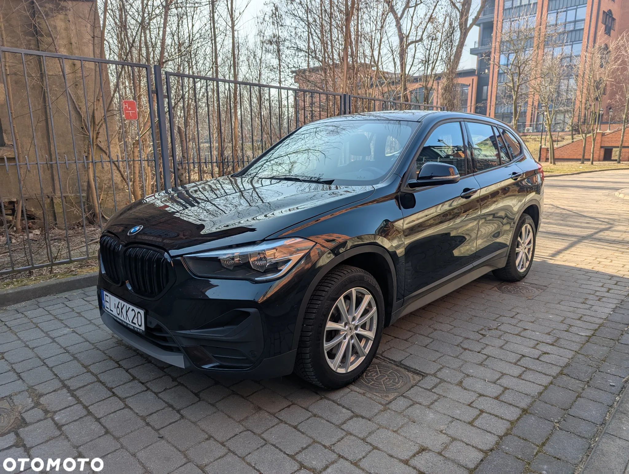 BMW X1 sDrive18i Advantage - 1