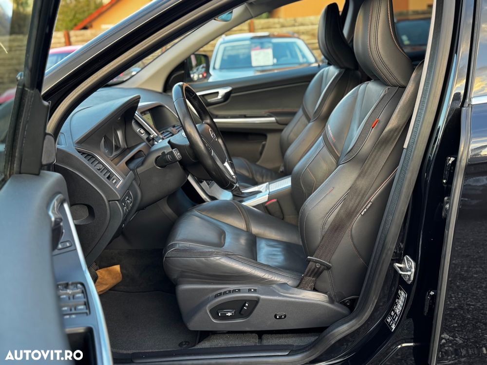 Volvo XC 60 D5 AWD Geartronic Linje Inscription - 36