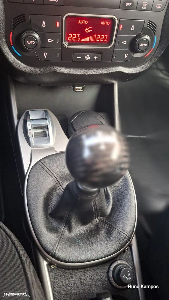 Alfa Romeo MiTo 1.3 JTDM - 12