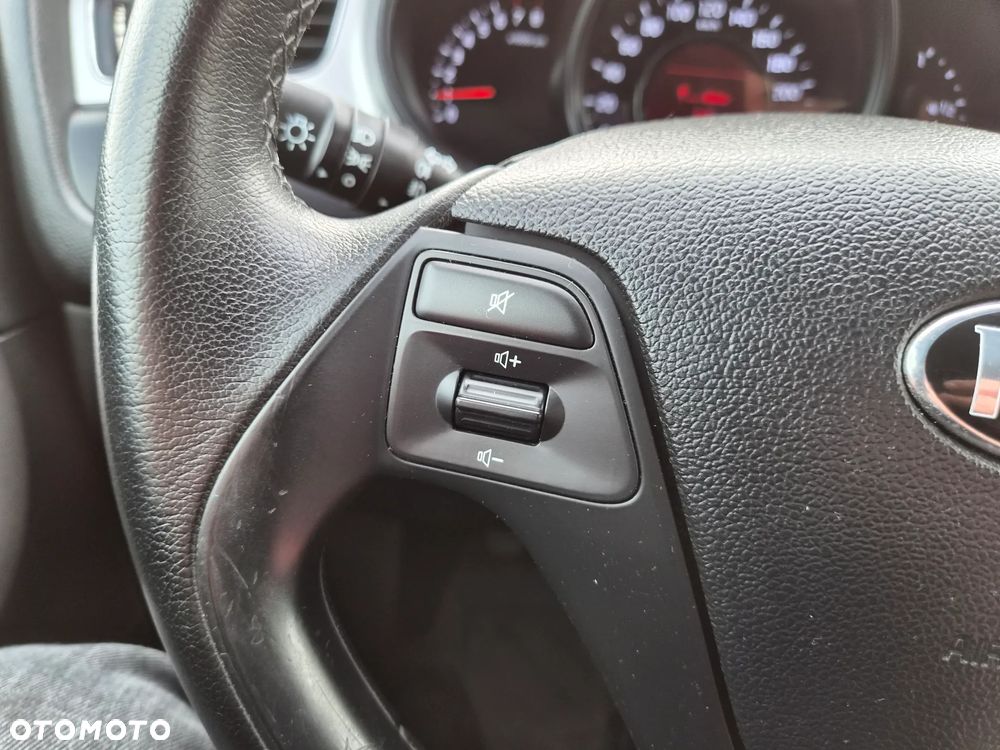 Kia Ceed 1.4 CVVT Attract - 18