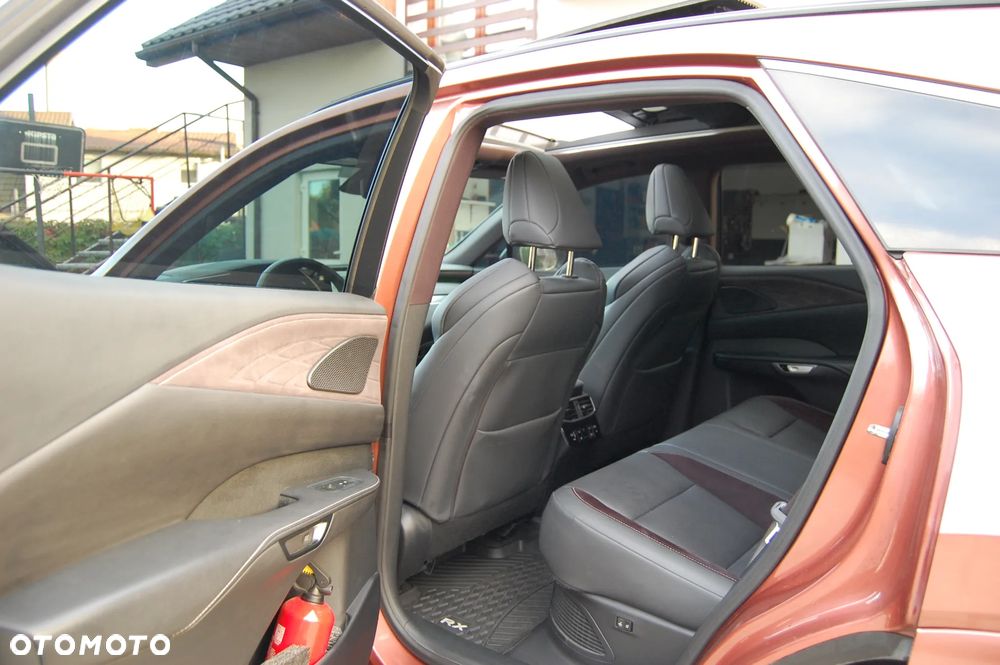 Lexus RX - 20