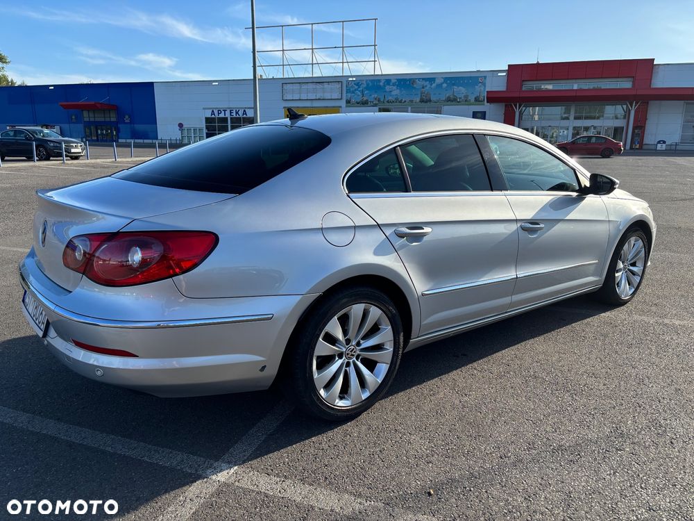 Volkswagen Passat CC - 10