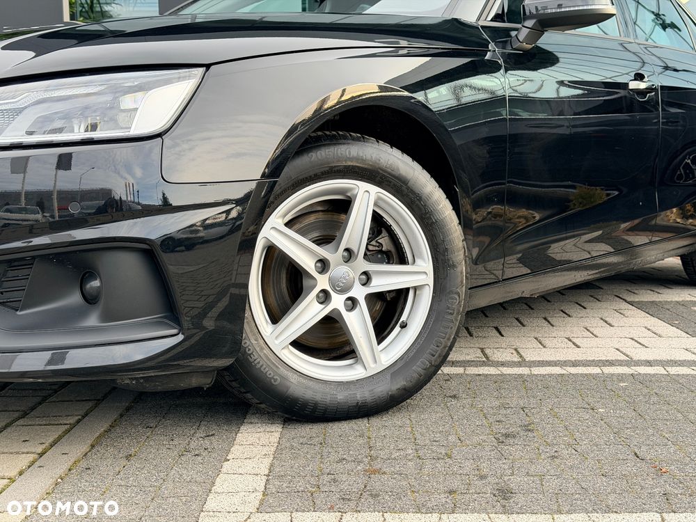 Audi A4 Limousine 35 TFSI S tronic - 2
