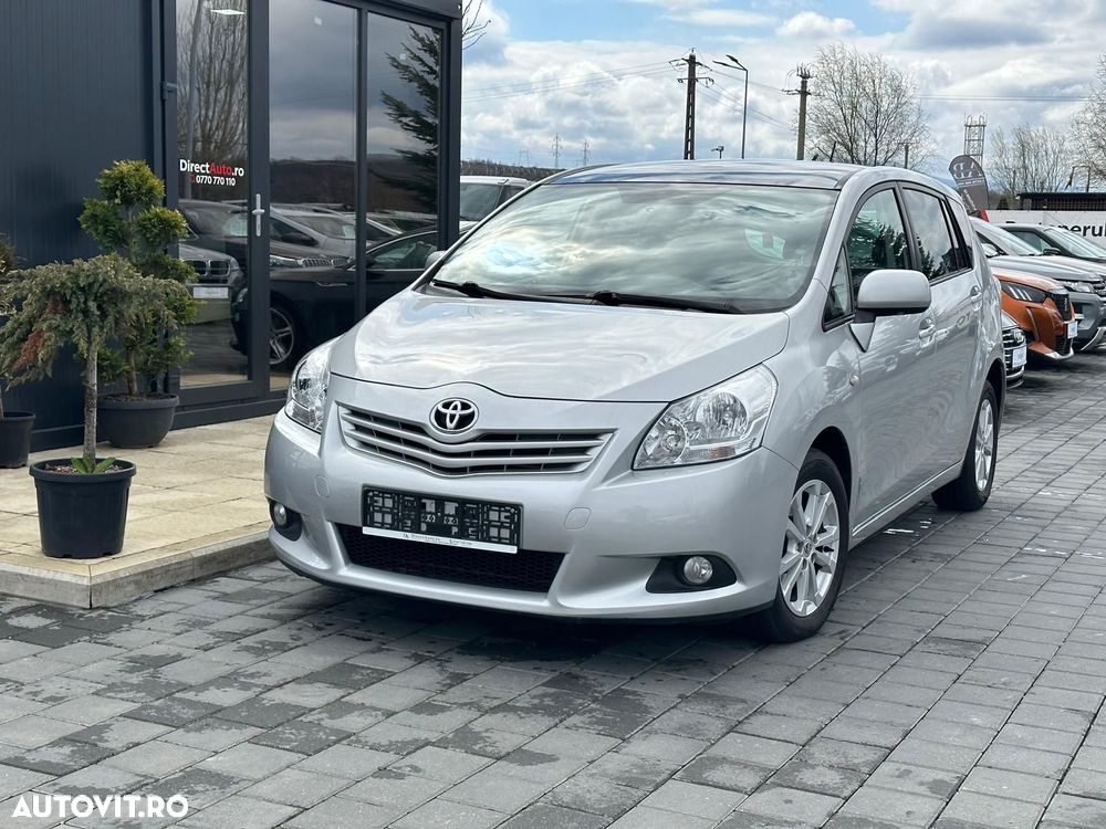 Toyota Verso - 2