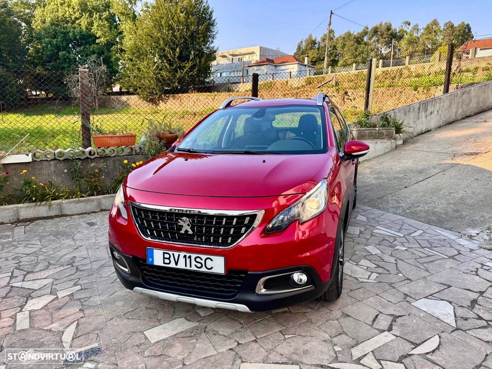 Peugeot 2008 1.2 PureTech Allure - 23