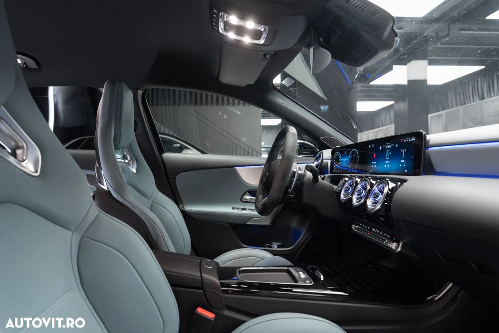 Mercedes-Benz A 45 AMG S 4Matic+ MHEV 8G-DCT - 36