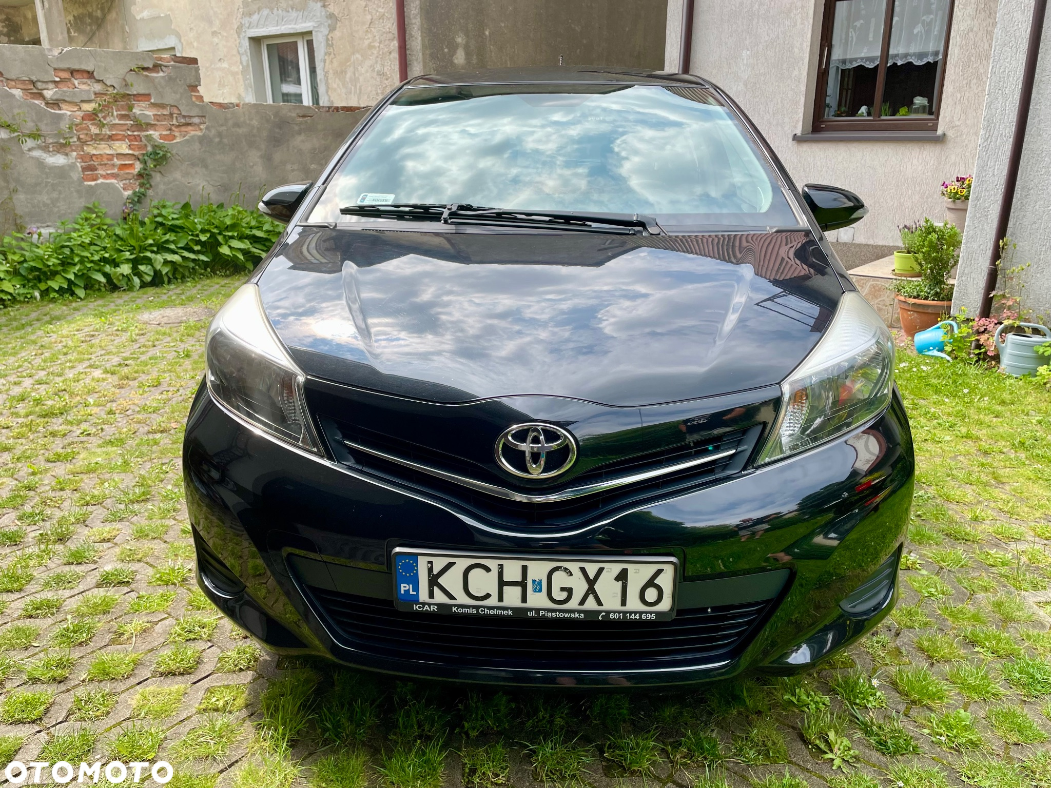 Toyota Yaris - 2