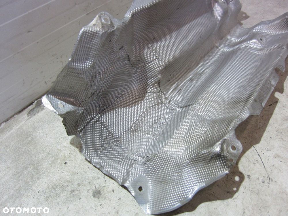 VOLVO XC90 II XC 90 OSŁONA IZOLACJA TERMICZNA WYDECHU RURY TUNELU 31449248 - 2