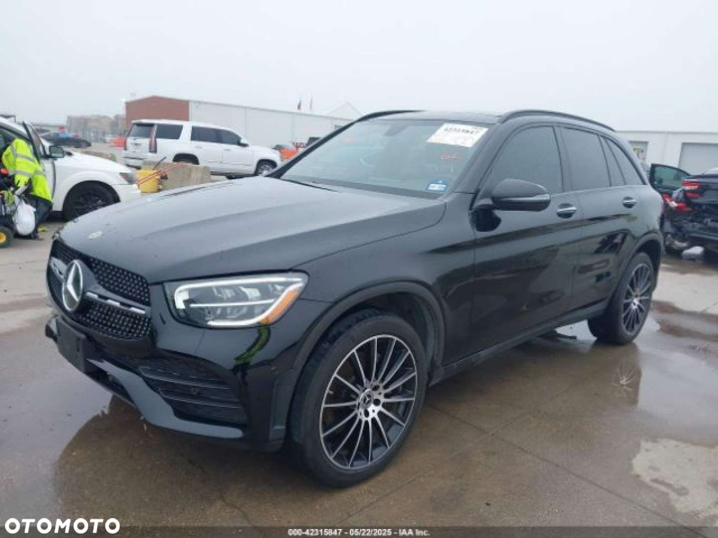 Mercedes-Benz GLC - 13