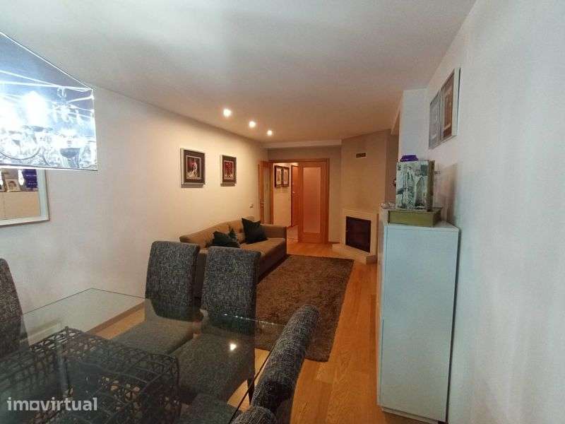 Apartamento T2 Real - Braga - Grande imagem: 2/12