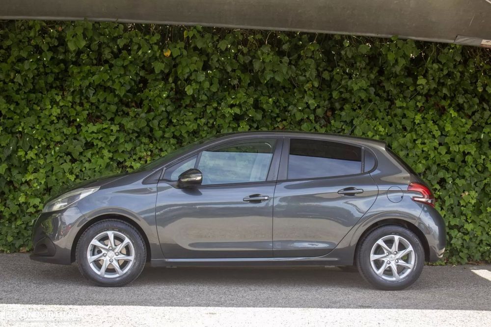 Peugeot 208 1.4 HDi Active - 8