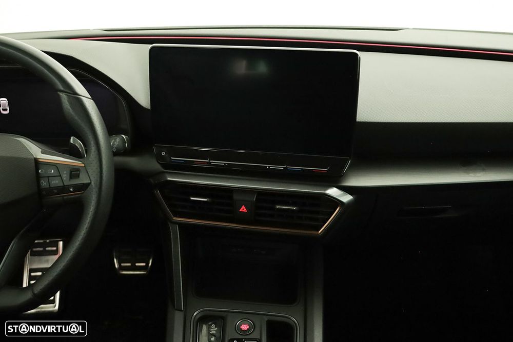 Cupra Leon ST 1.4 e-Hybrid MID DSG - 10