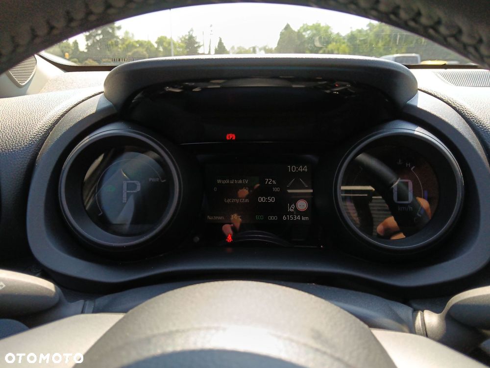 Toyota Yaris Hybrid 1.5 Comfort - 14