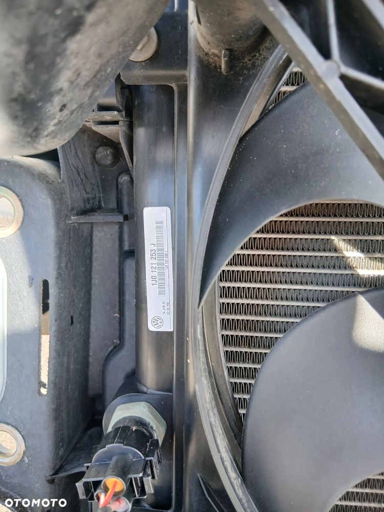 PAS PRZEDNI CZOŁÓWKA KOMPLETNA AUDI A3 8L - 9
