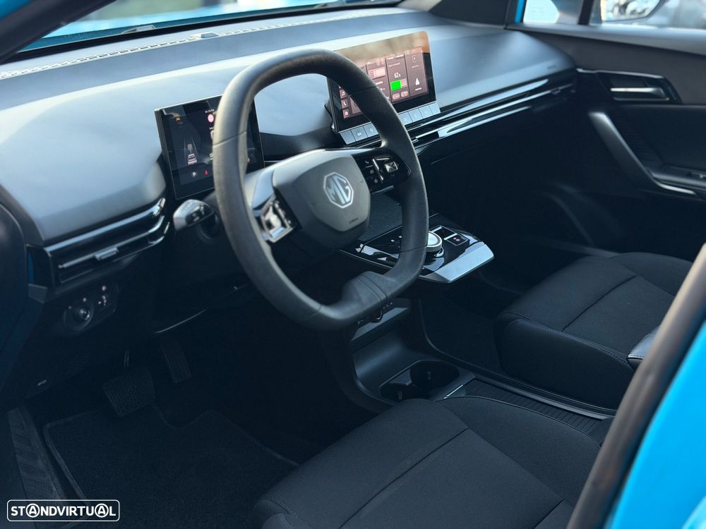 MG MG4 51 kWh Standard - 10
