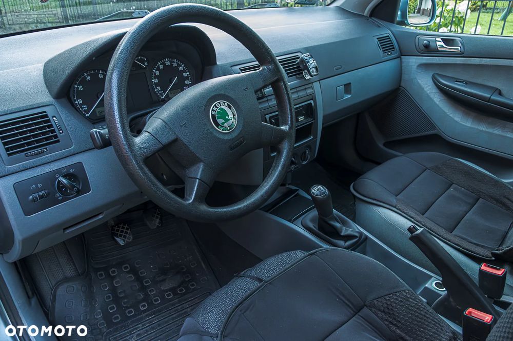 Skoda Fabia 1.4 - 5