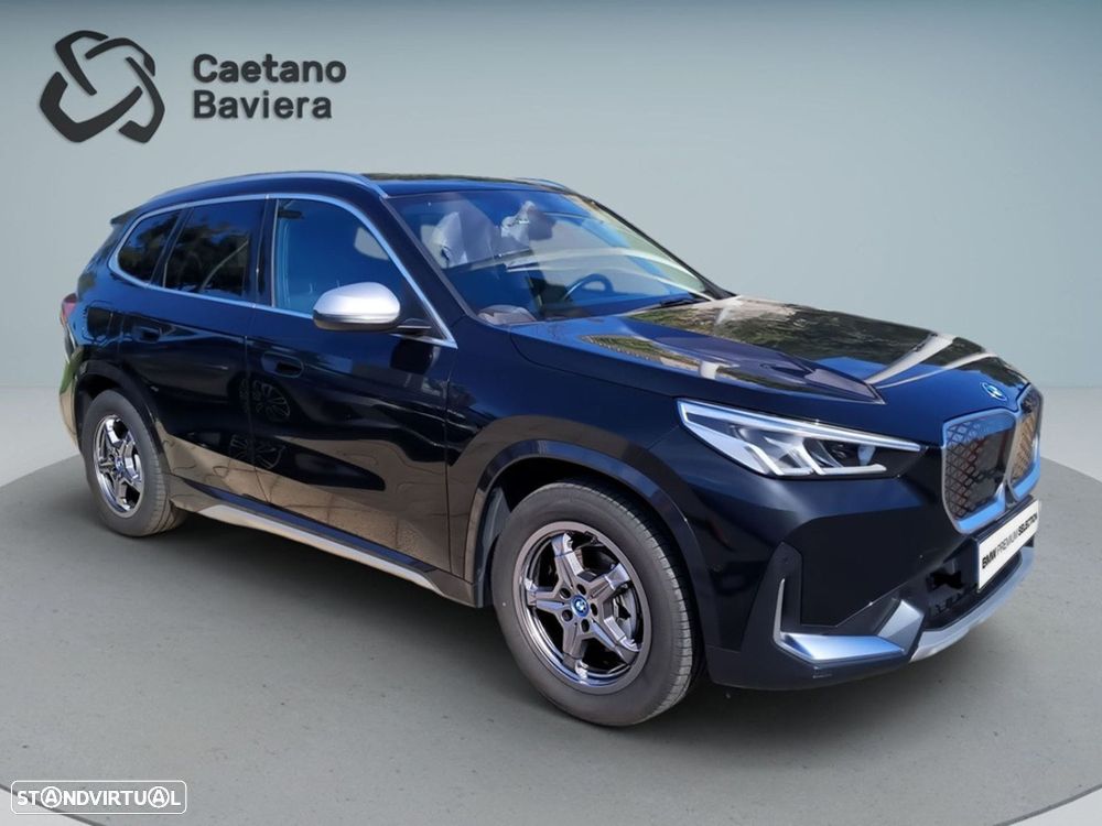 BMW iX1 eDrive20 xLine - 10