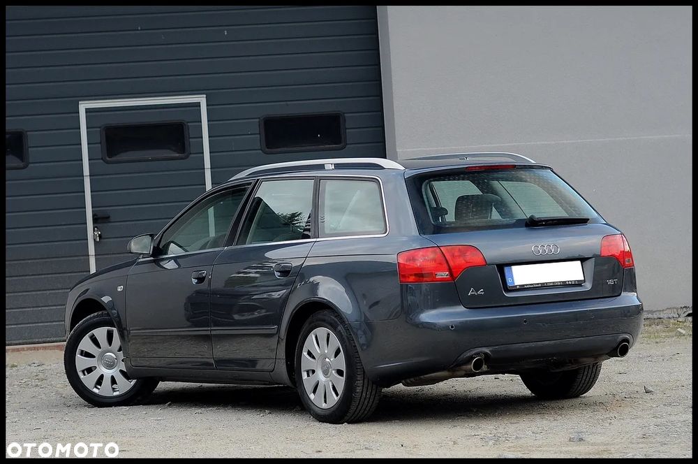 Audi A4 Avant - 4