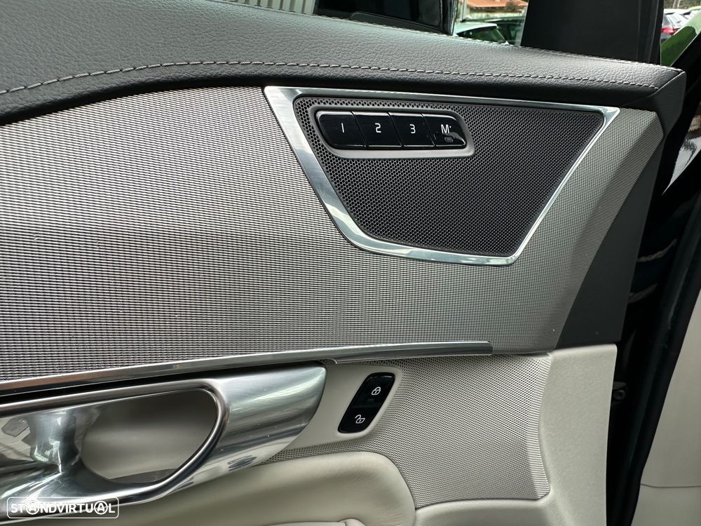 Volvo XC 90 D5 AWD Geartronic Inscription - 29