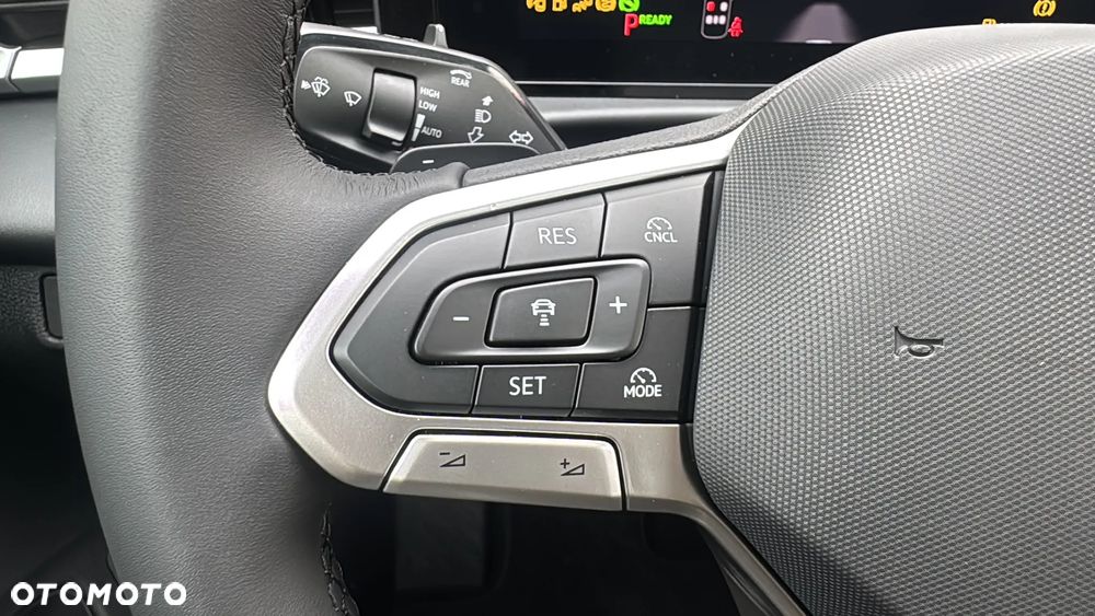 Volkswagen T-Roc 1.5 TSI Style DSG - 10