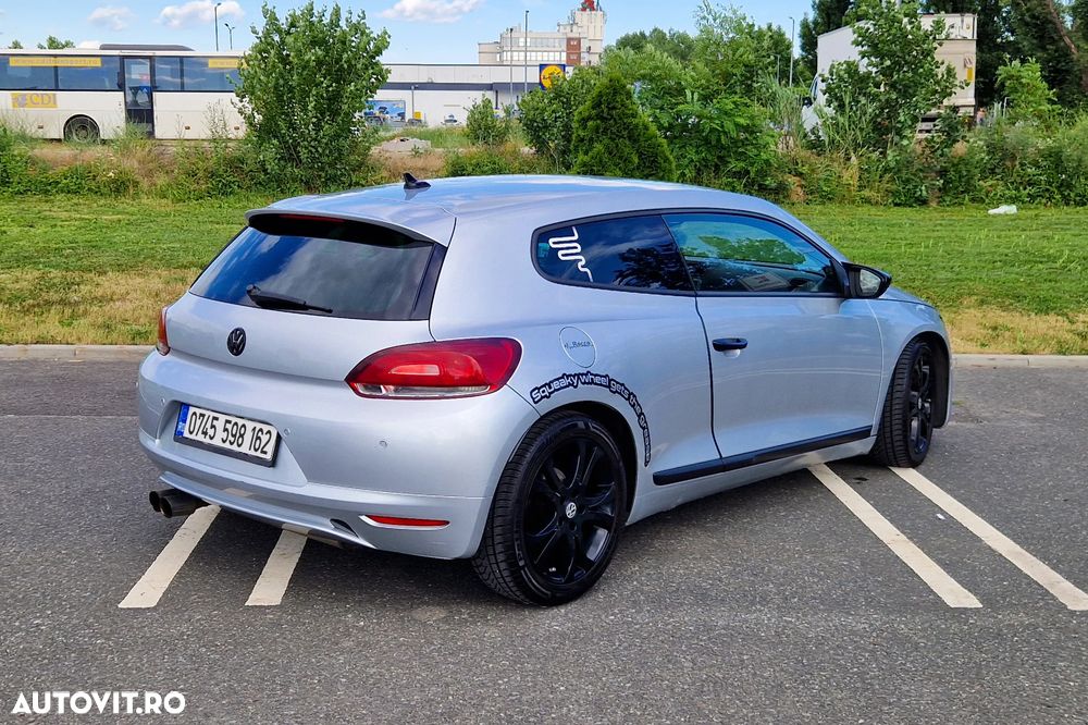 Volkswagen Scirocco - 8