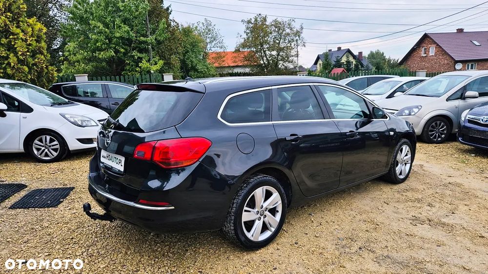 Opel Astra 1.4 Turbo Color Edition - 12