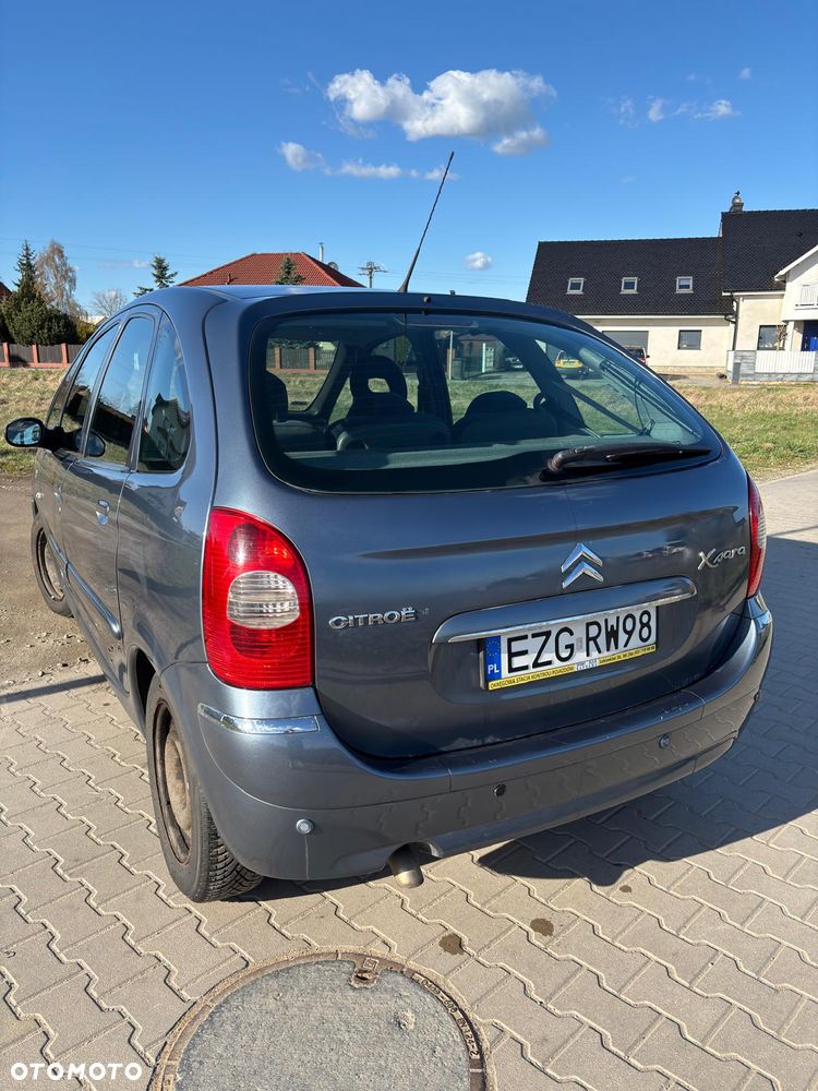 Citroën Xsara Picasso 1.6 HDi Exclusive - 2