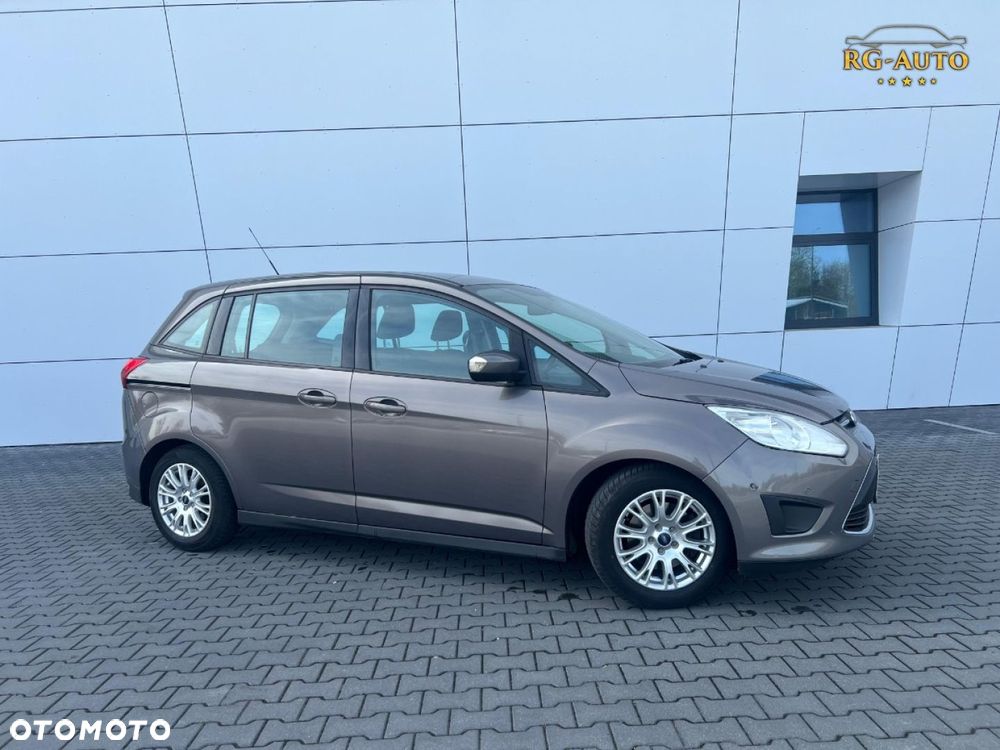Ford Grand C-MAX - 4