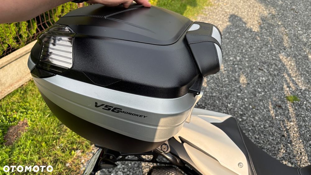 Triumph Speed Triple - 27