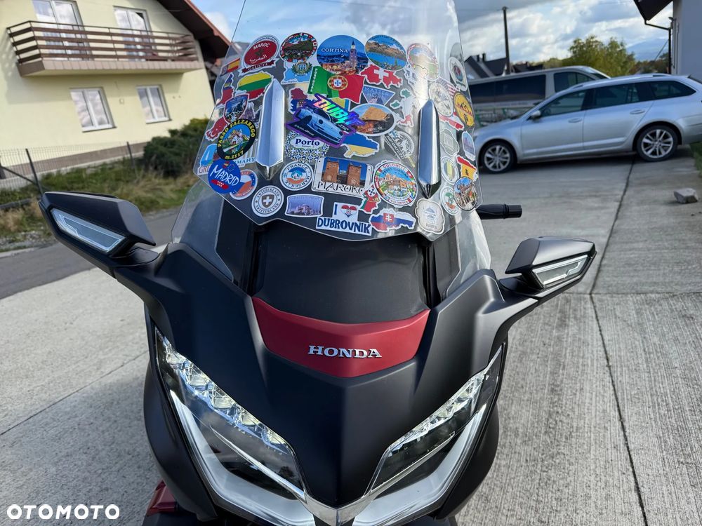 Honda GL - 5