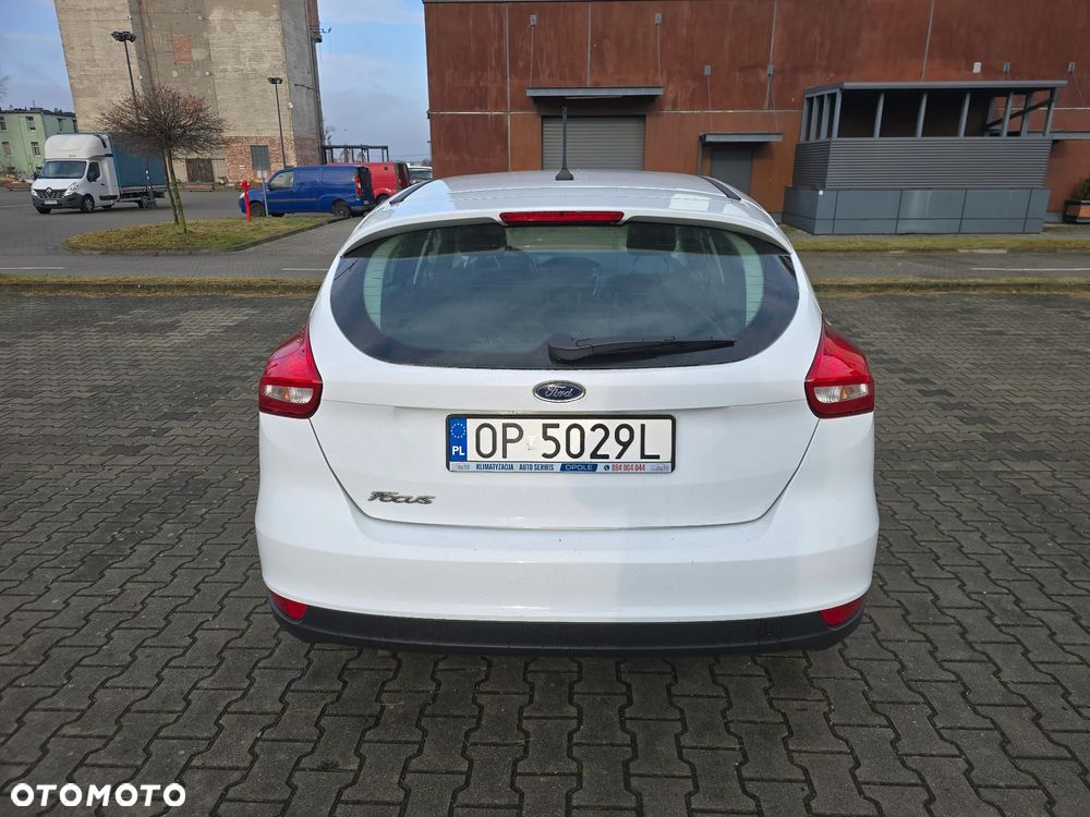 Ford Focus 1.6 Trend - 8